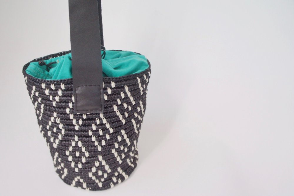 埼玉県所沢市の編み物教室pomponnerで作れるエコアンダリヤのバケツバッグの画像